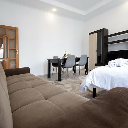 "Deluxe Apartments" K 44 - 1225 Lviv Extérieur photo